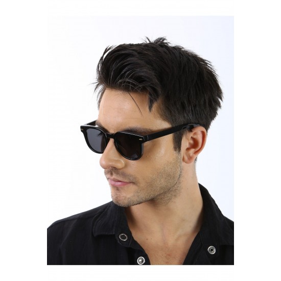 Turkish sunglasses for Unisex, Lightweight Matte Black Rectangular Frames with UV400 Protection